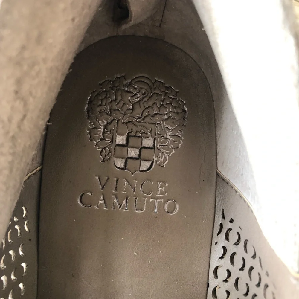 Vince Camuto Booties Size 11 - Picture 6 of 6